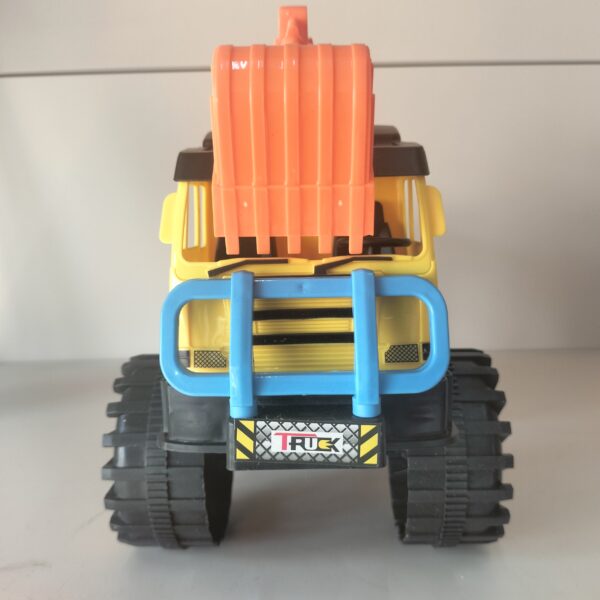 TRUCK TOYS NO.2017 – Image 7