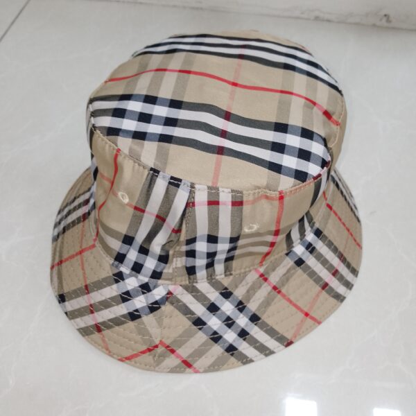 CHAPEAU CLOCHE BURBERRY LONDON