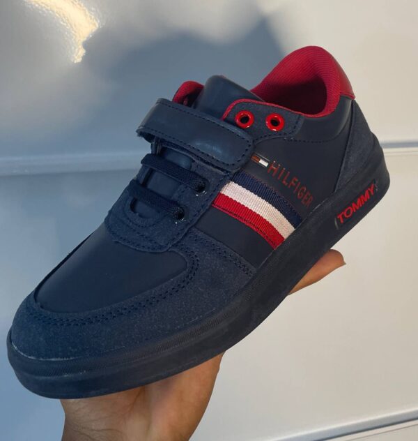 CHAUSSURE ENFANT TOMMY HILFIGER ZL2100