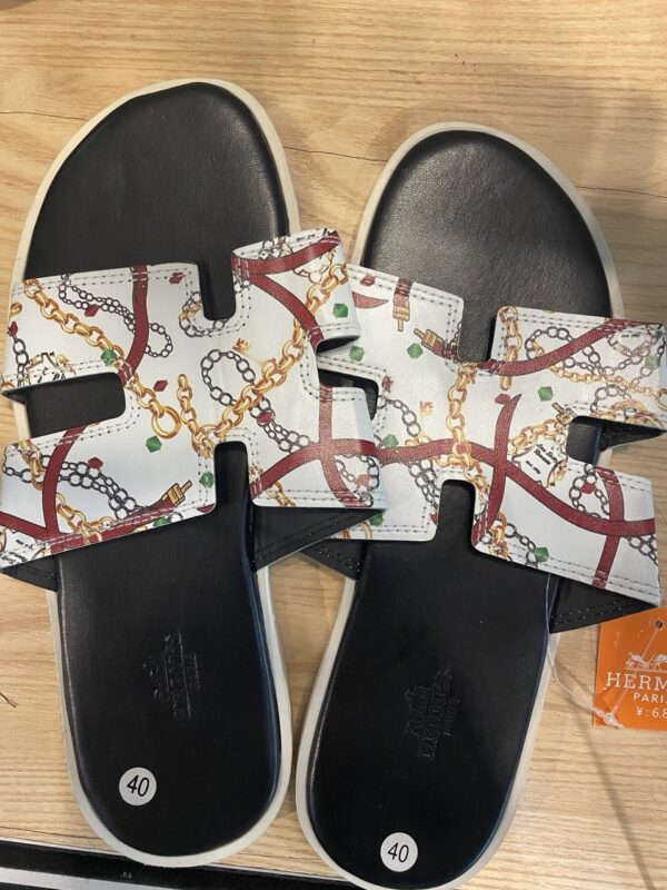 Paire Sandales Hermes Paris – Image 2