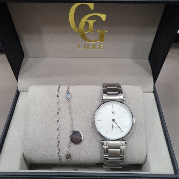 MONTRE DAME ACCOMPAGNEE DE BRACELET SIMPLE GG LUXE