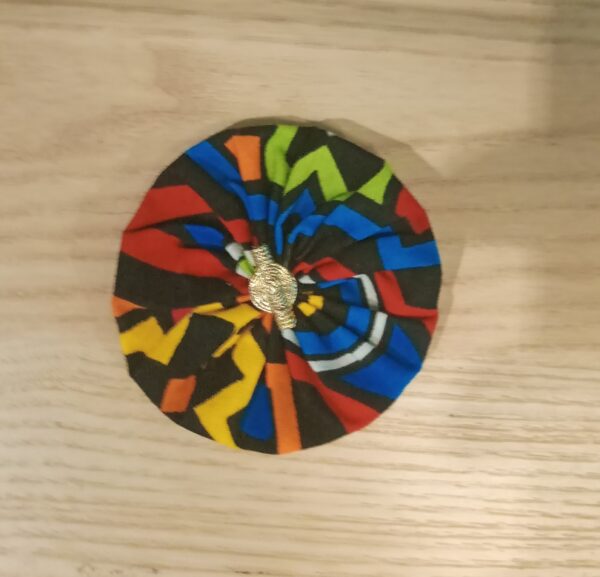 BROCHE TRADITIONNELLE RONDE TAILLE MOYENNE