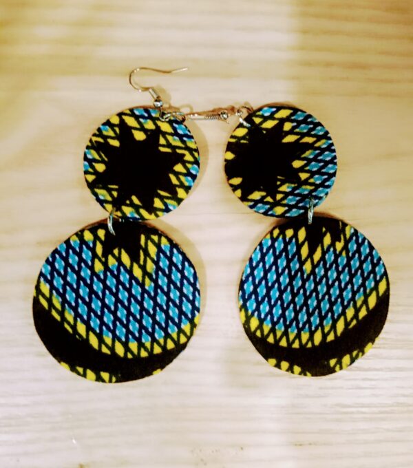 BOUCLES D'OREILLES AVEC 2 CERCLES – Image 2