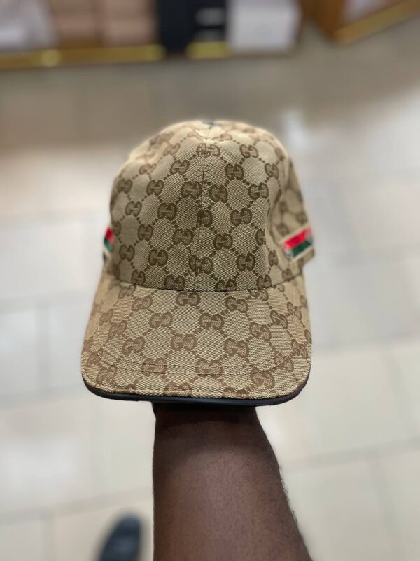 CASQUETTE GUCCI 8484J