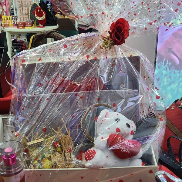 BOX DE CADEAU COMPLET COACH AVEC DIFERENTS ACCESSOIRES – Image 2