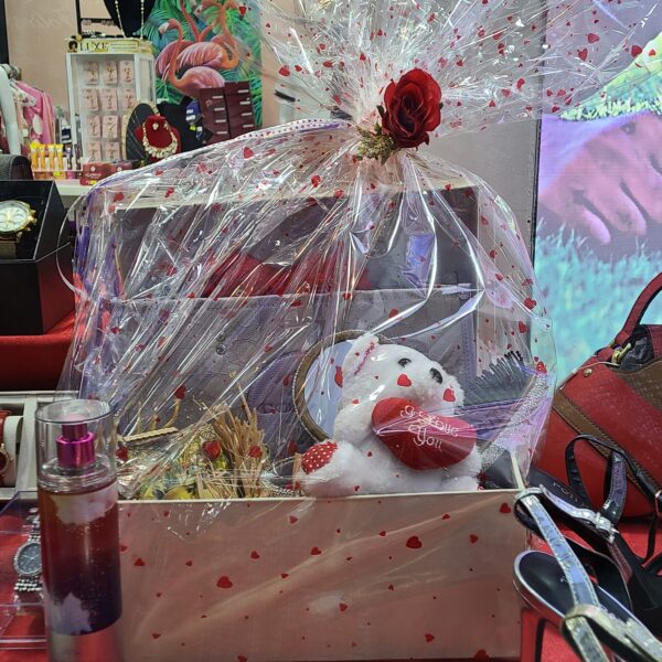 BOX DE CADEAU COMPLET COACH AVEC DIFERENTS ACCESSOIRES