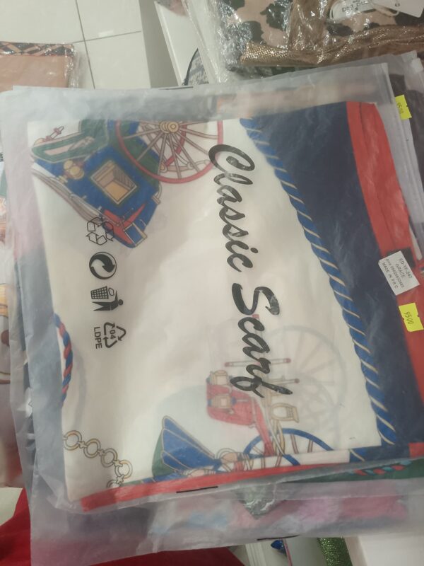FOULARD