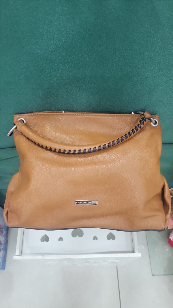 BT SAC A MAIN TUSCANY LEATHER BT-TL142087