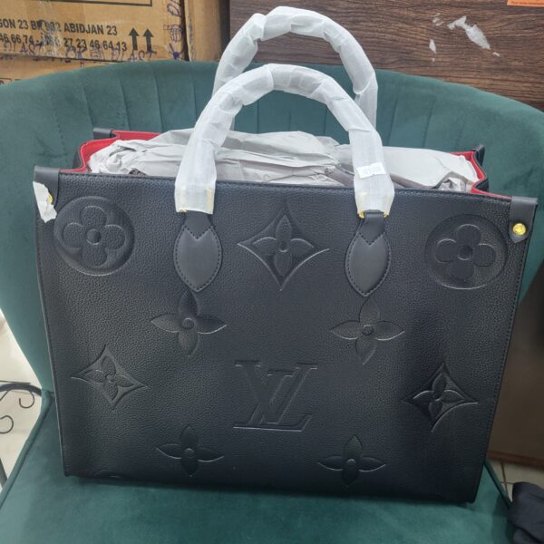 SAC A MAIN NOIR LOUIS VUITTON BT-55Y6-7