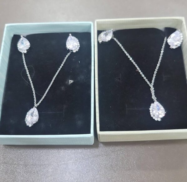 COFFRET CHAINE & BOUCLE BX-35Y81
