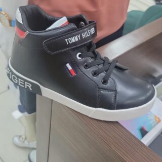 CHAUSSURE ENFANT GARCON MONTANTE TOMMY HILFIGER BT-TF8691