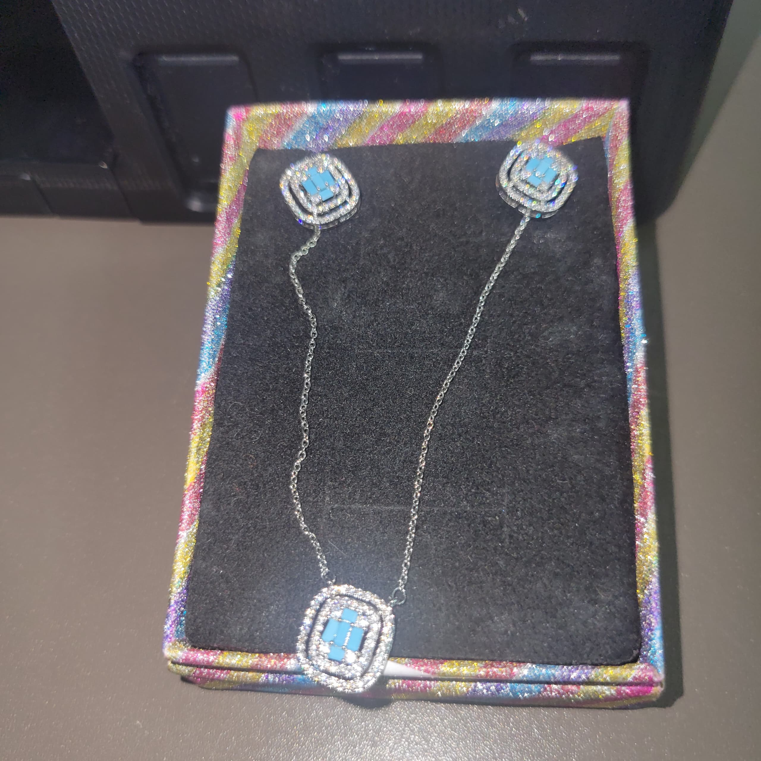 COMPLET CHAINE & BOUCLE D'OREILLE BX-09Y82