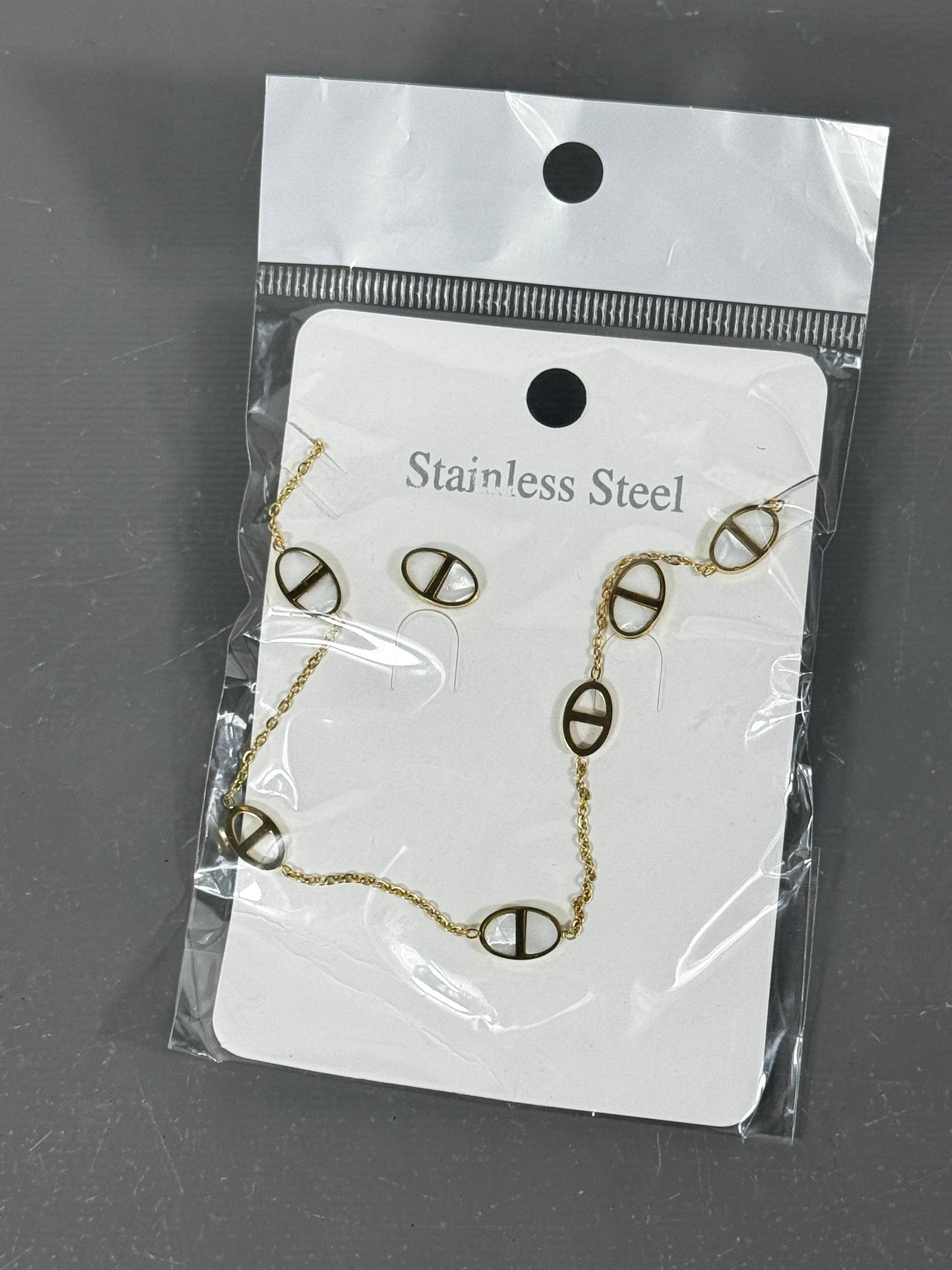 Ensemble Collier & Boucles – Ovale Minimaliste Blanc (Acier inoxydable)